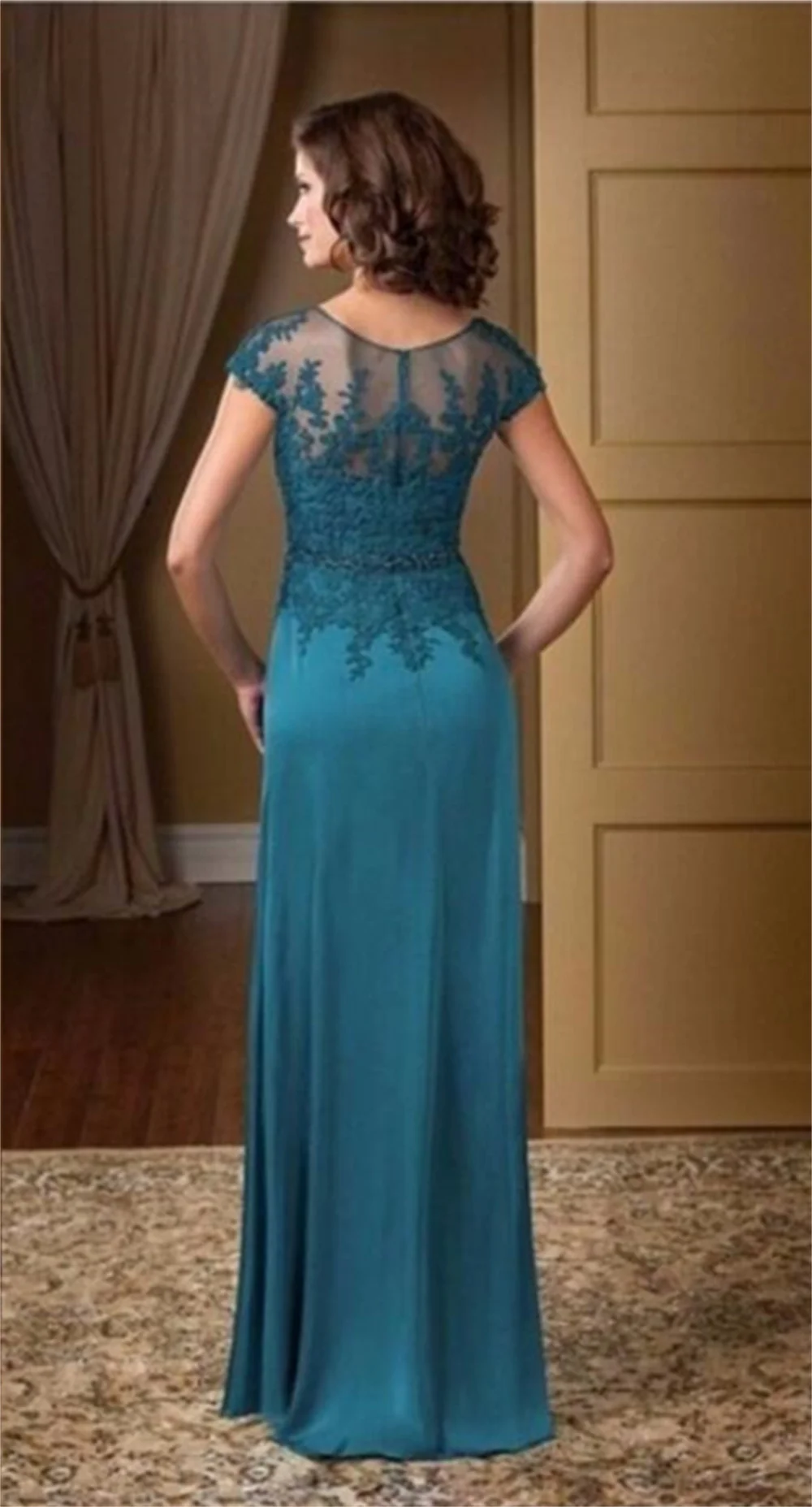 Элегантные платья для матери невесты с V-образным вырезом и рукавом-крылышком