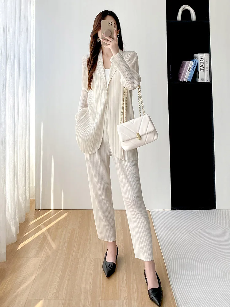 

Модный высококачественный простой свободный большой Повседневный Топ Miyake, женский летний удобный плиссированный топ