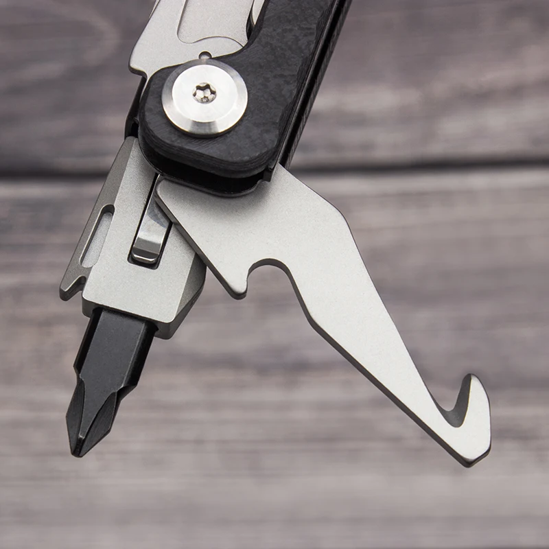 Складной многофункциональный инструмент BHBT 18 в 1