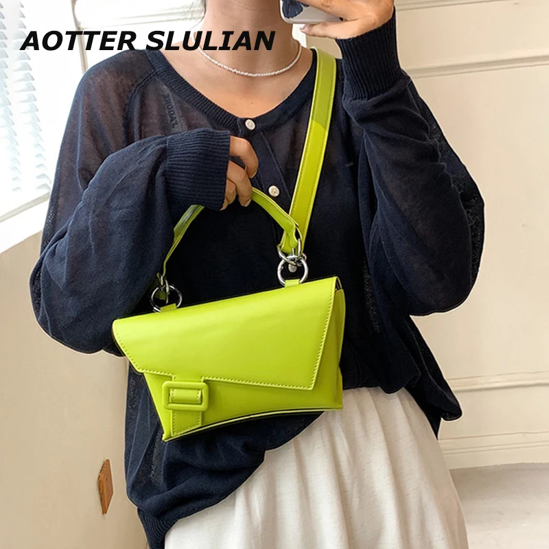 

Retro Designer Small Handbags For Women 2022 Trend Vintage Waist Bags Ladies Lightweight Crossbody Totes Flap Travel Chest Bag
