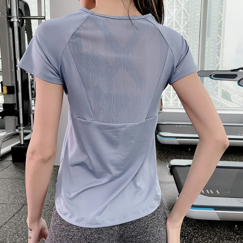2022 Summer New Breathable Mesh Short Sleeve Loose Exercise Running Tops Gym Workout Top Sport T-shirts Women Yoga Fitness Shirt