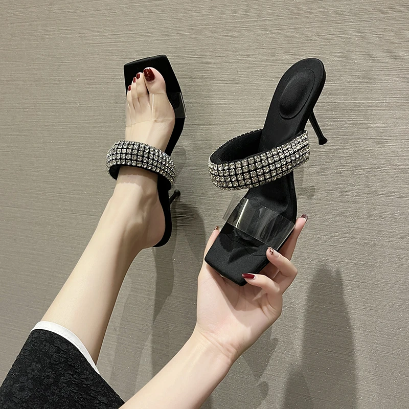 

Women's Sandals Transparent Rhinestones Chain Flat Shoes Woman New Summer Outdoor High Heel Sandals Party Shoes Fashion Slippers
