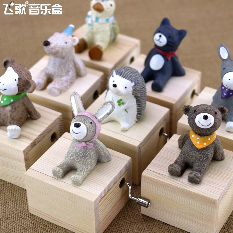 

Милые деревянные Мини-музыкальные шкатулки с животными, медведем, обезьянкой, ежиком, ручной запуск, необычные уникальные рождественские к...