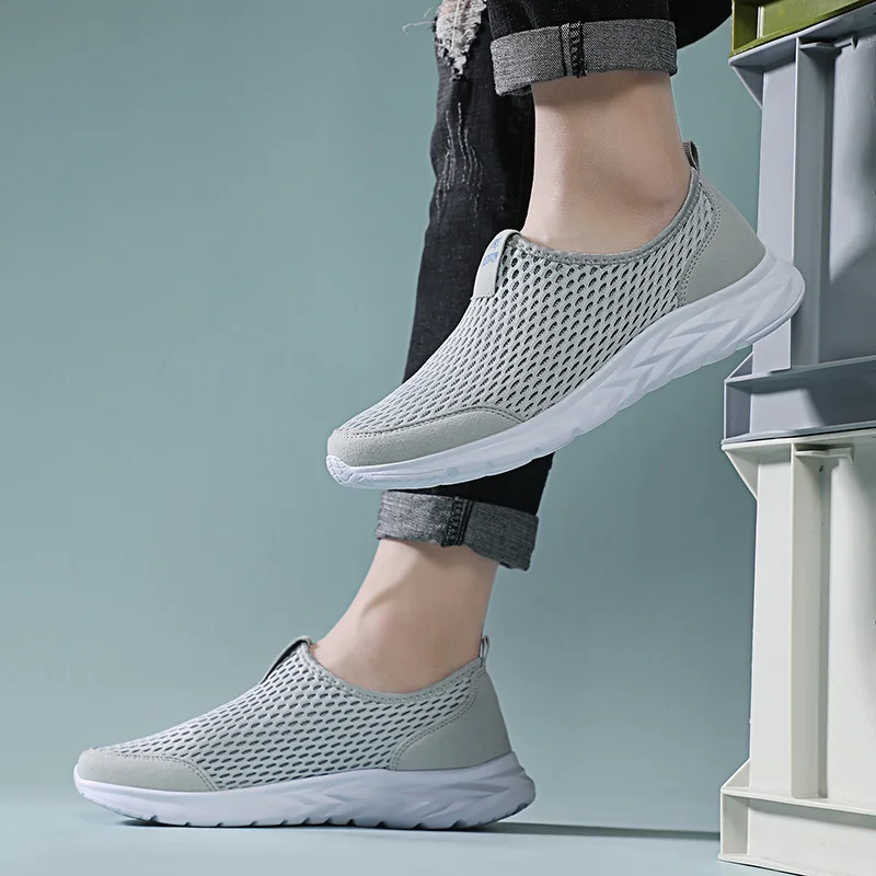 Модные низкие цены сетчатые легкие Нескользящие уличные кроссовки для фитнеса