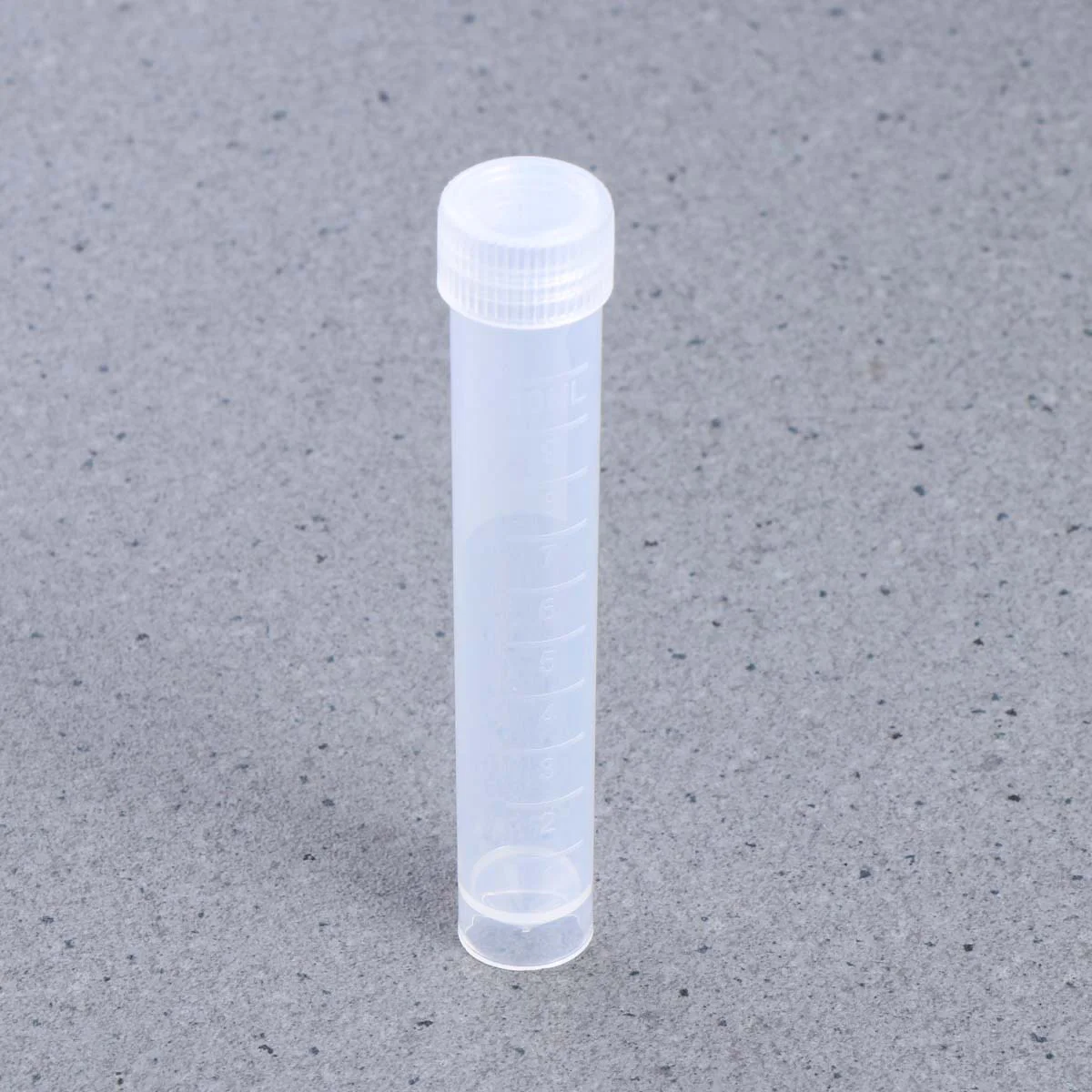 

20pcs 10 ml Plastic Test Tubes Vial Seal Container with Scales for School Educational (As Shown)