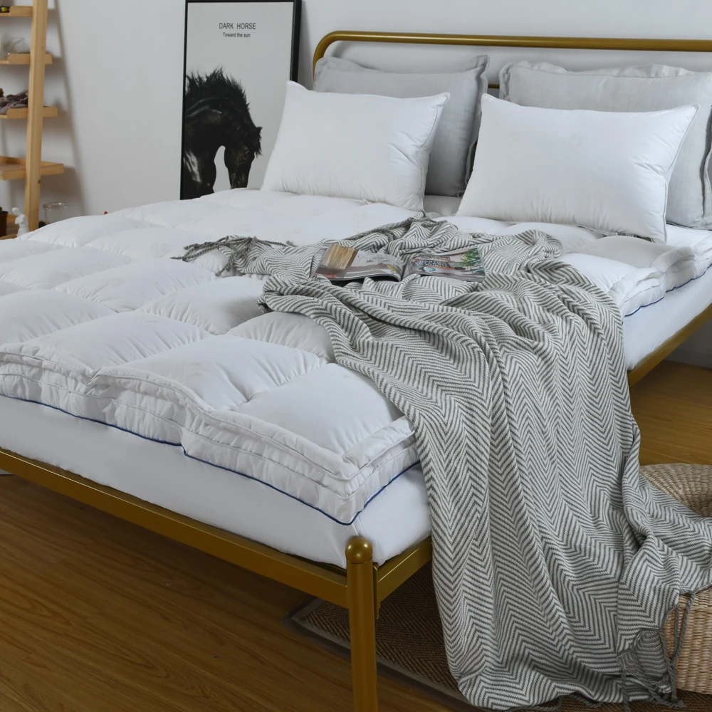 

2023 New Five-Star Hotel 100% Large Double White Goose Feather Mattress Down Mattress Thickened 1.8m1.5bed