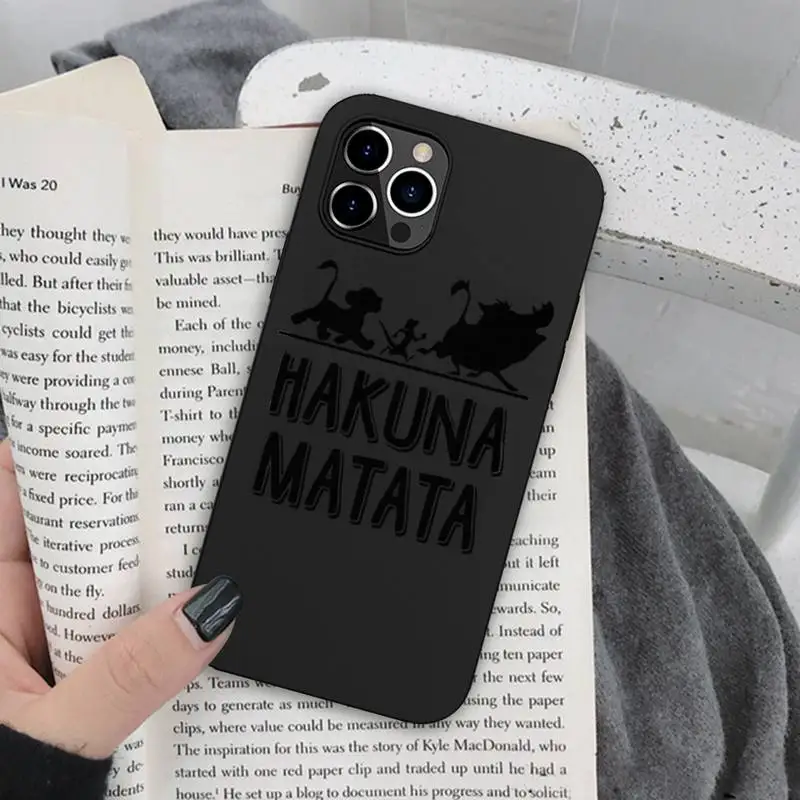 Чехол для телефона Hakuna Matata с симбой и тимоном Король Лев iphone 13 12 11 Pro Mini XS MAX 8 7 Plus X