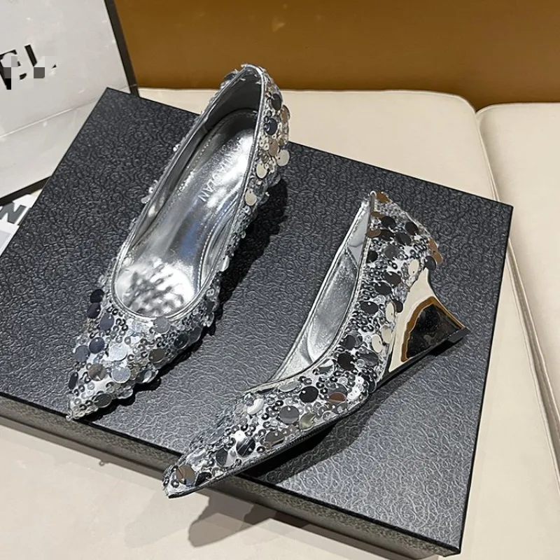 Сексуальные блестящие женские тапочки туфли-мулы модельные вечерние летние