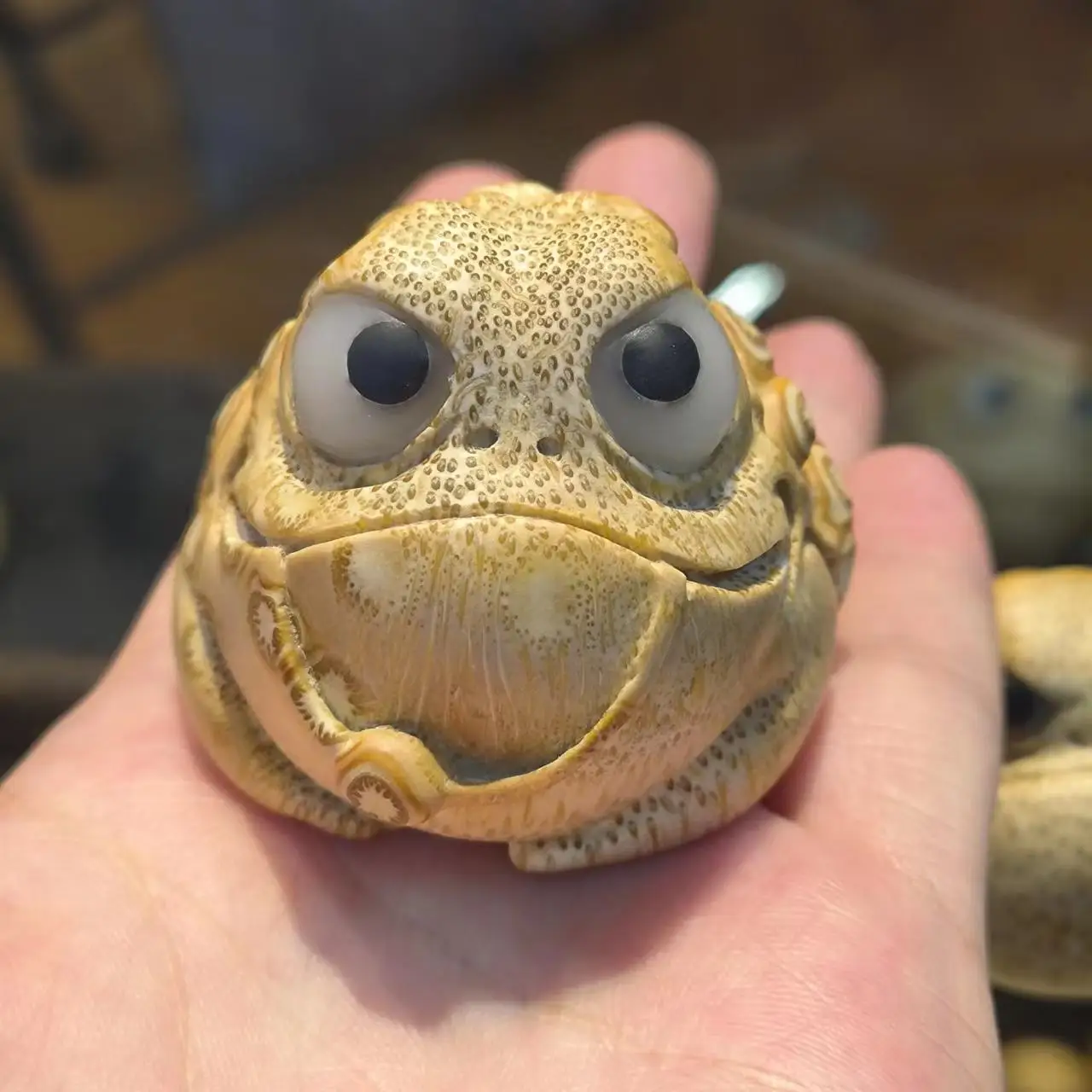 1pcs/lot Bamboo Root Carving Frog Big Mouth f funny golden toad ornament vivid decorate Lucky jewelry amulet folk-custom taki