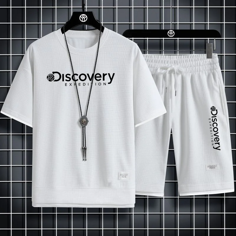 Korean Discovery Channel T-Shirts Shorts Sets Mens Tees Suits Luxury Sports 2 Piece Outfit Streetwear Summer Quality Tracksuit