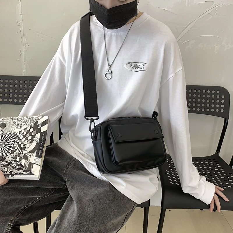 

Men's Waterproof Commuting Shoulder Bag Solid Color PU Leather Fashion Crossbody Package Purse Leisure Travel Sports Outdoor Bag