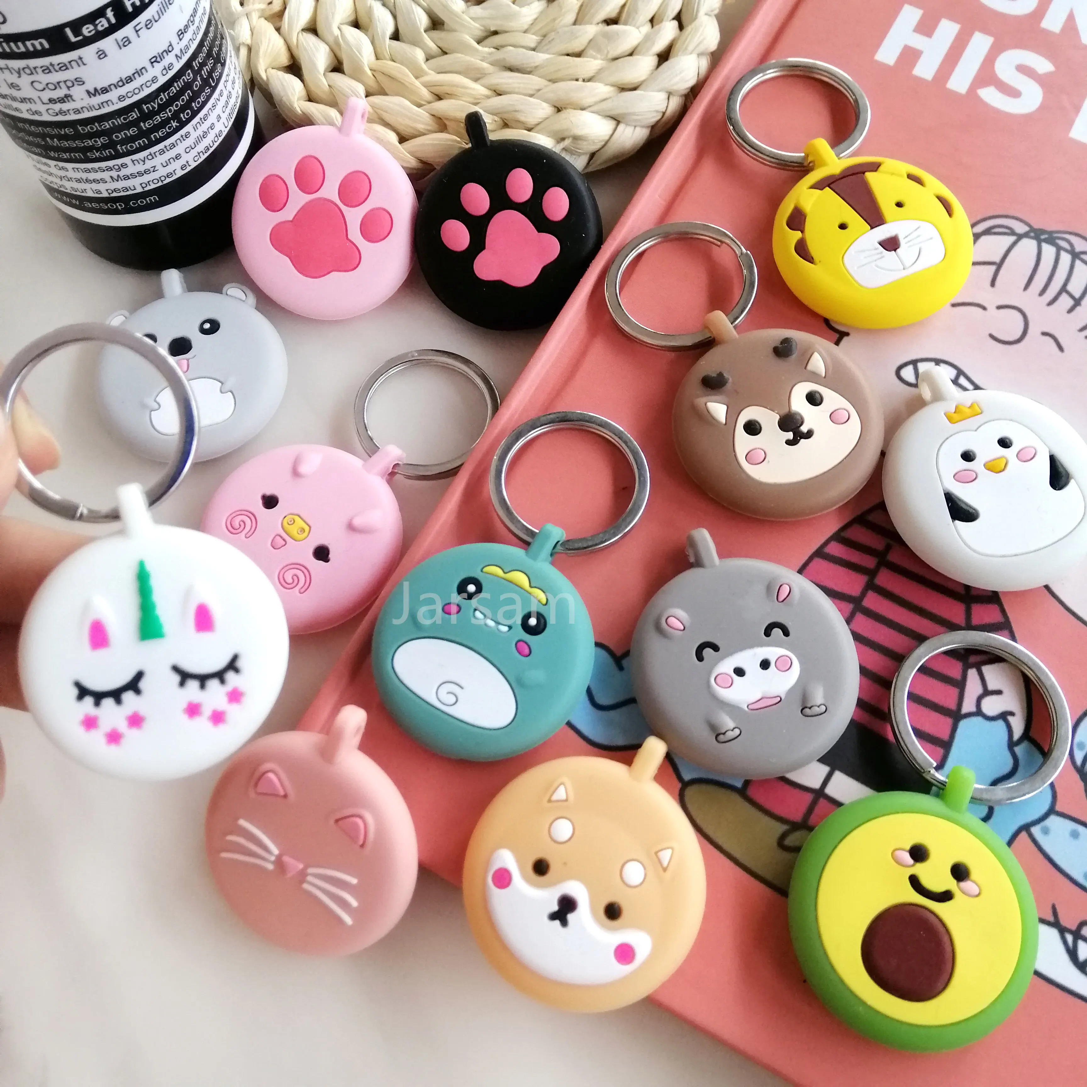 

Lovely Cartoon Silicone Soft Protective Sleeve For AirTag Keychain Pet Child Anti-lost Device for Air Tag Protect Case Cover