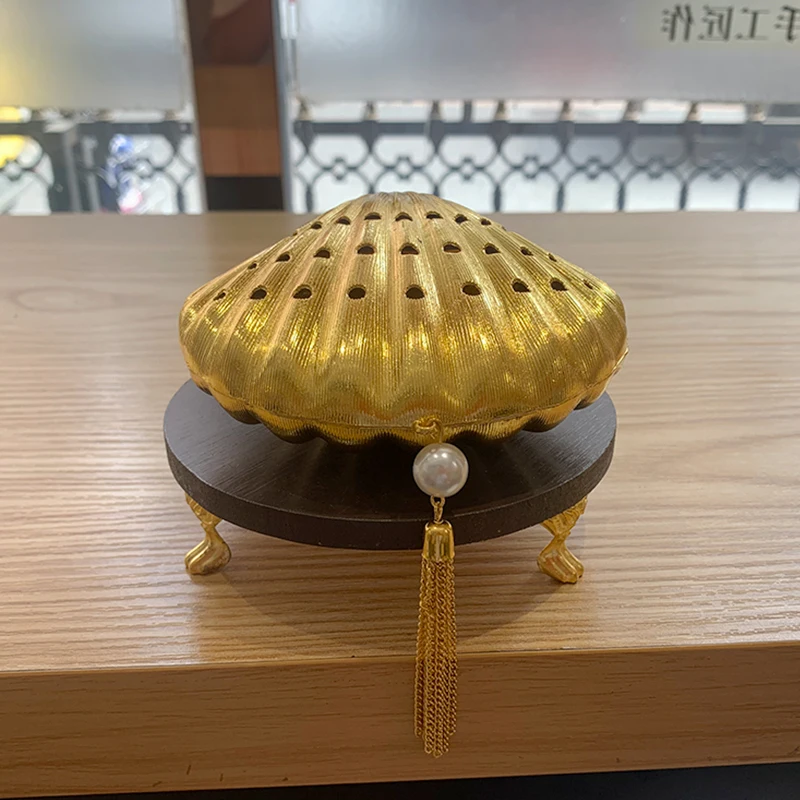 Курильница для ароматерапии в виде ракушки