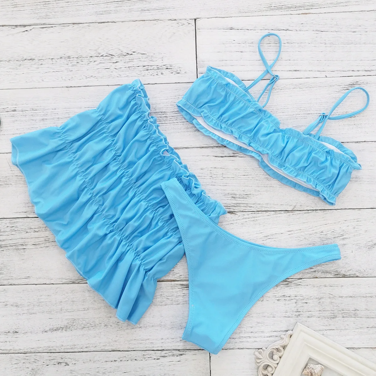 2025 Новый сексуальный комплект бикини с глубоким V-образным вырезом и блестками