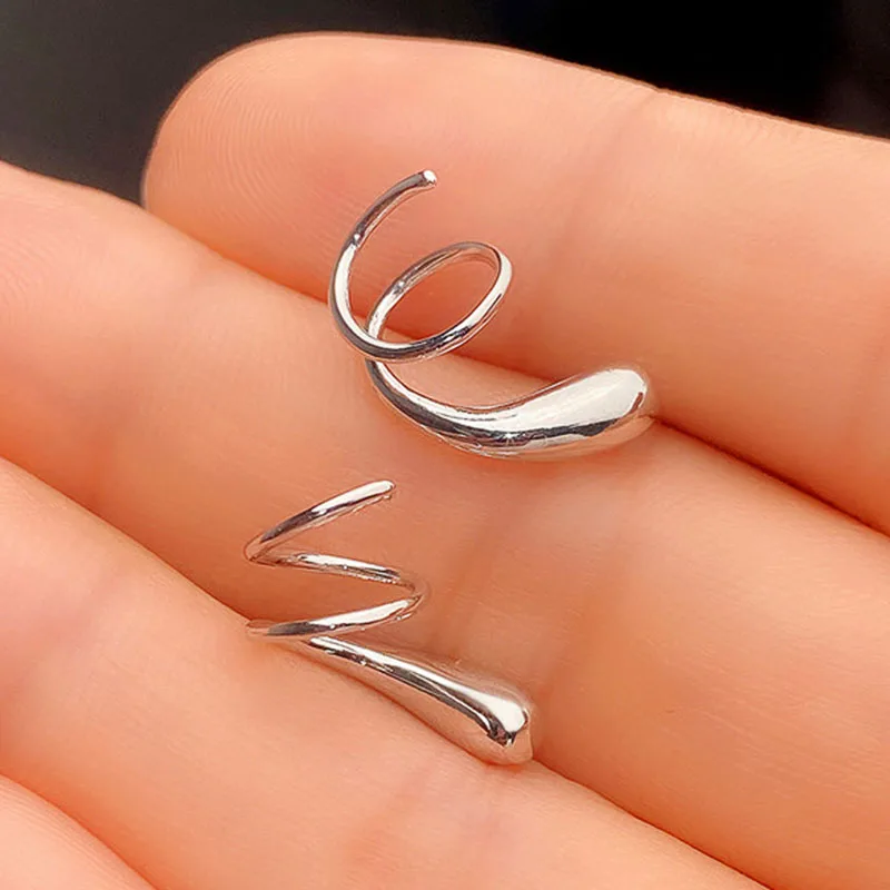 

New Hot Water Drop Earrings for Women Silver Color Simple Versatile Girls Daily Wear Ear Piercing Earrings Minimalist Jewelry