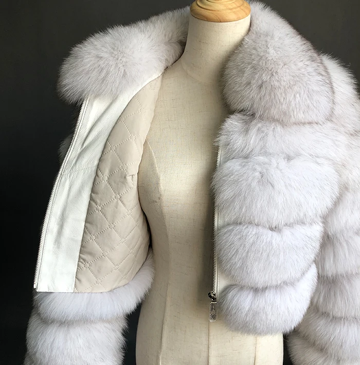 Luxury Natural Color Short Real Fur Coat Women Natural Fox Fur Overcoats Winter Nine Quarter Sleeves Warm Fashion Outwears