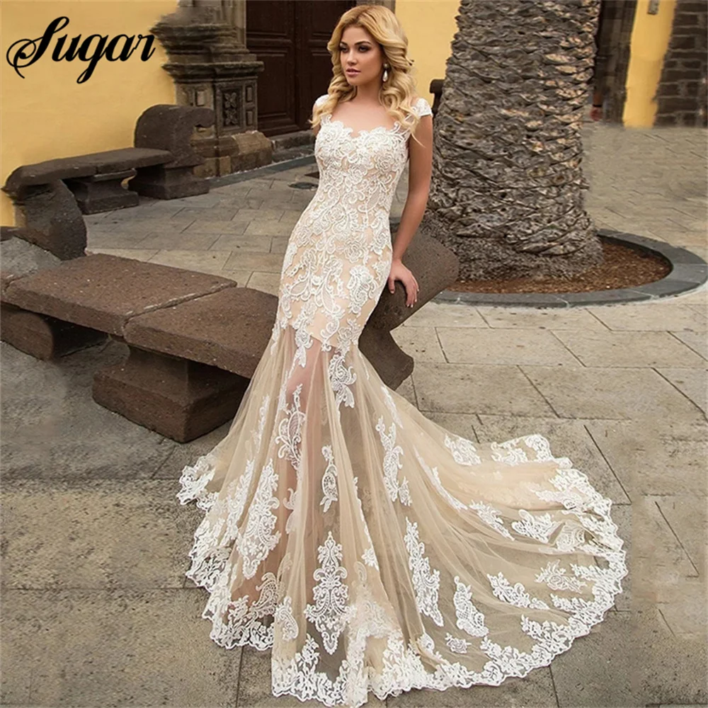 

Sheer O-Neck Mermaid Wedding Dresses Cap Sleeve Lace Light Champagne Bridal Gowns Illusion Button Tulle Appliques Sweep Train