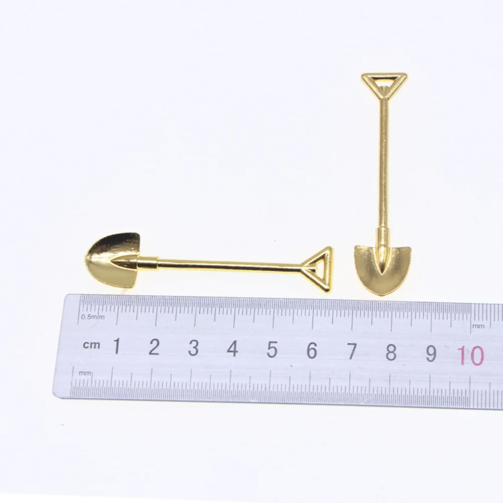 

Миниатюрные металлические лопаты для декора 2 шт.