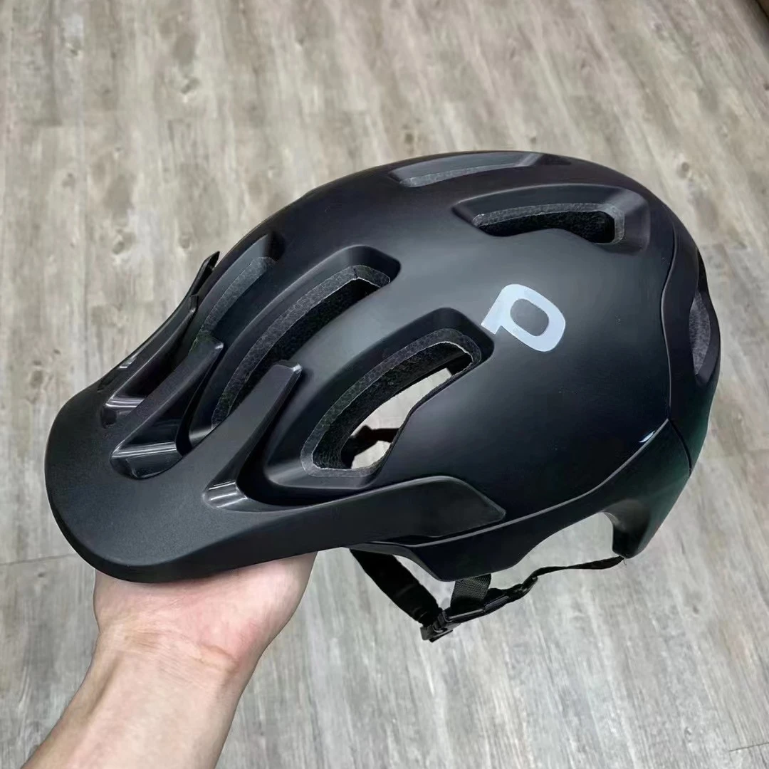 

Ultra-lightweight Mountain Road Cycling Outdoor Sports Riding Protective Helmets MTB Bicycle Helmet Bike Safely Cap casco mtb