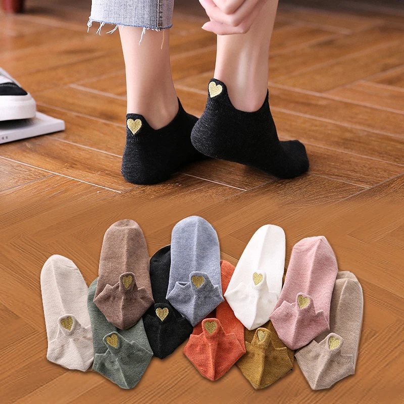 4 Pairs Lot Fashion Socks Women 2022 New Spring Cotton Color Novelty Girls Cute Heart Embroidery Casual Funny Ankle Socks Pack