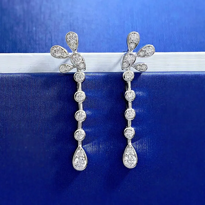 New fashion trend S925 silver inlaid 5A zircon heron feather crown ladies personality niche design long earrings
