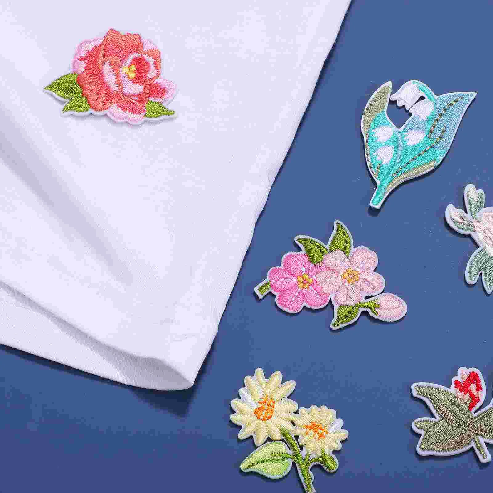 14 шт. нашивки с вышивкой в виде цветов