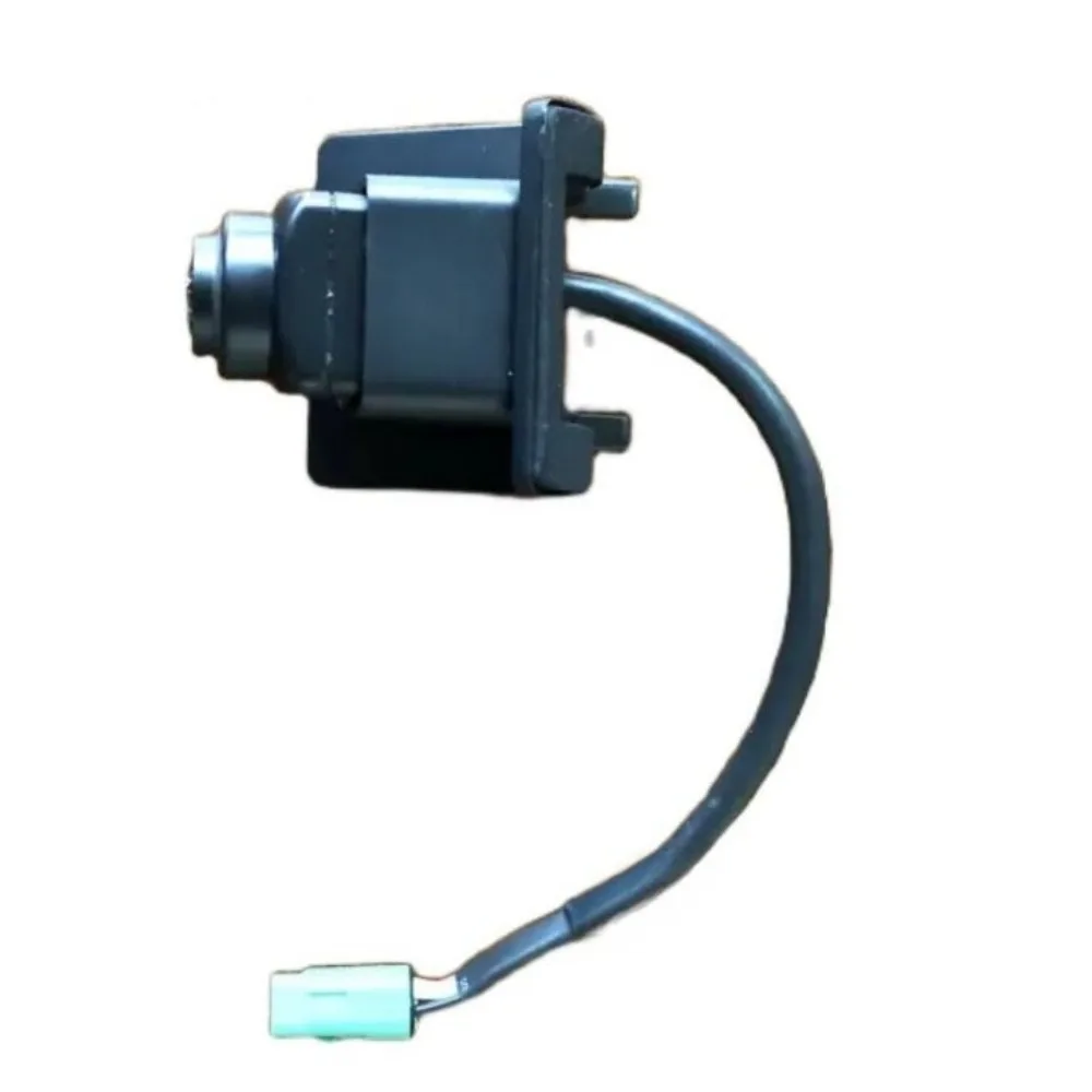 Фото Камера заднего вида для Geely Emgrand New Energy EV300 EV450 EV350 01728220 №2