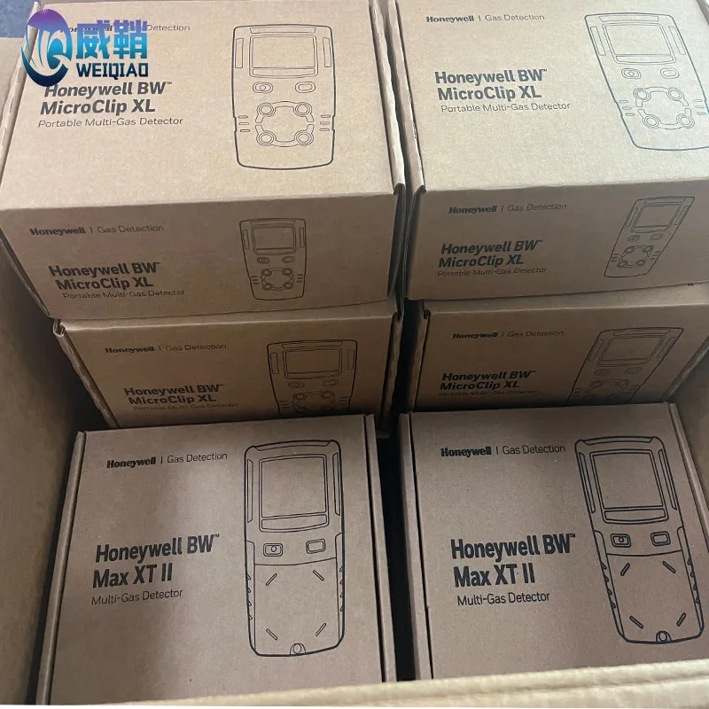 Портативный детектор газа 4 в 1 Honeywell BW MAX XTII