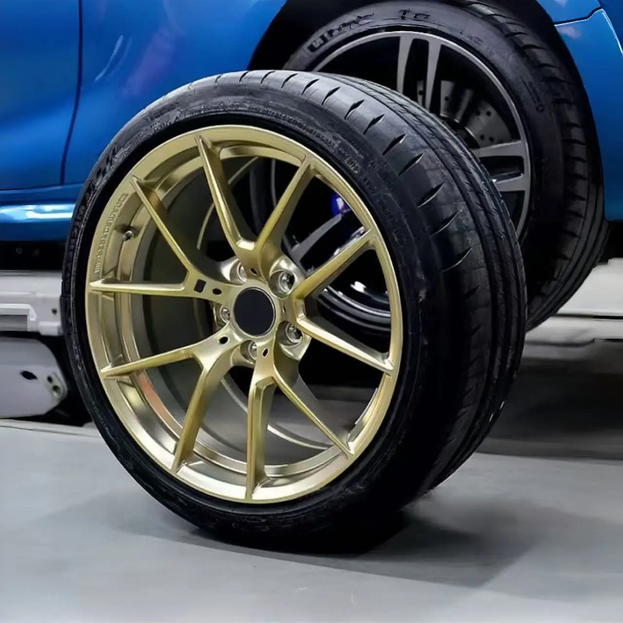 Фото Роскошные кованые диски из алюминиевого сплава Kyky, колеса для спортивных автомобилей R8 №4