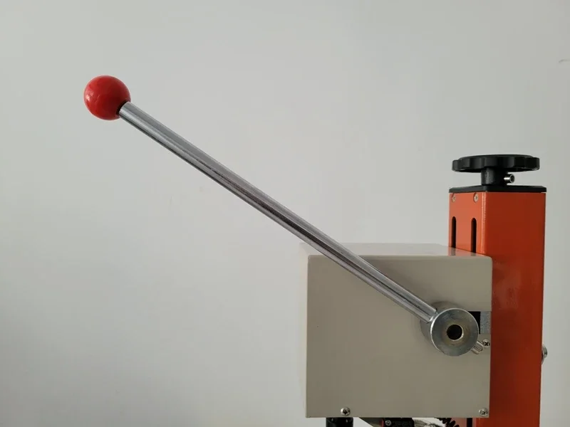 LTPK 10-35 мм укупорочная машина для бутылок с пенициллином антибиотические щипцы