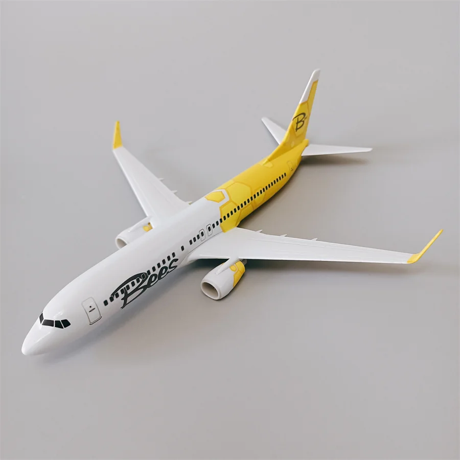 

20cm Alloy Metal Ukraine Air BEES Airlines Boeing 737 B737-800 Airplane Model Diecast Air Plane Model Aircraft Kids Gifts Toys