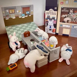 Фигурки офисных кроликов