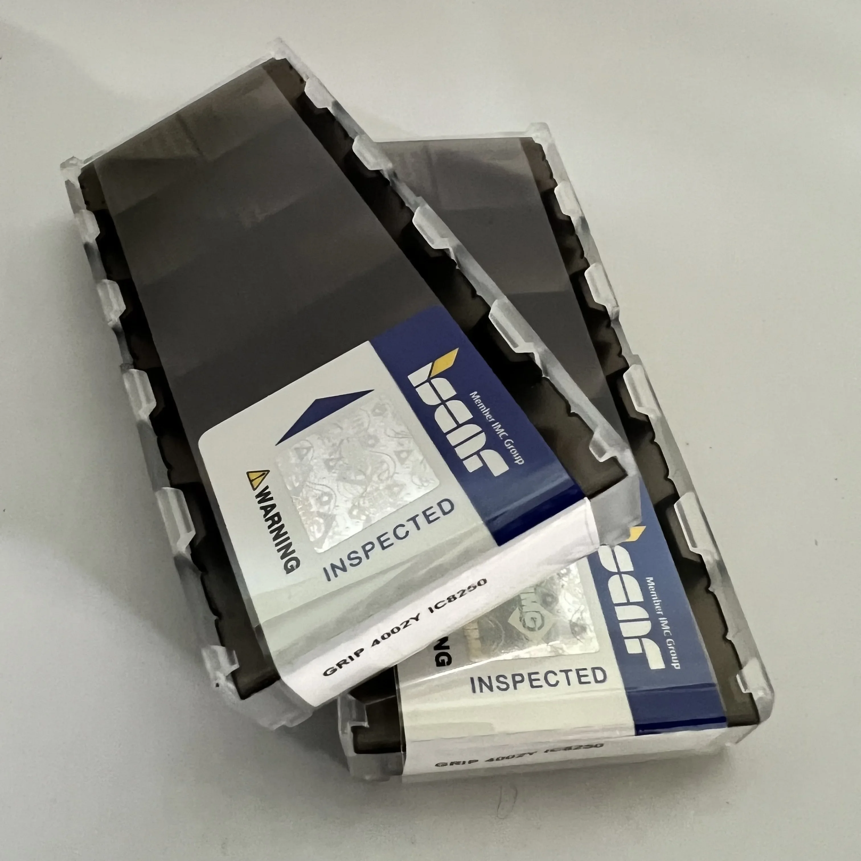 Лезвие GRIP4002Y IC8250 CNC