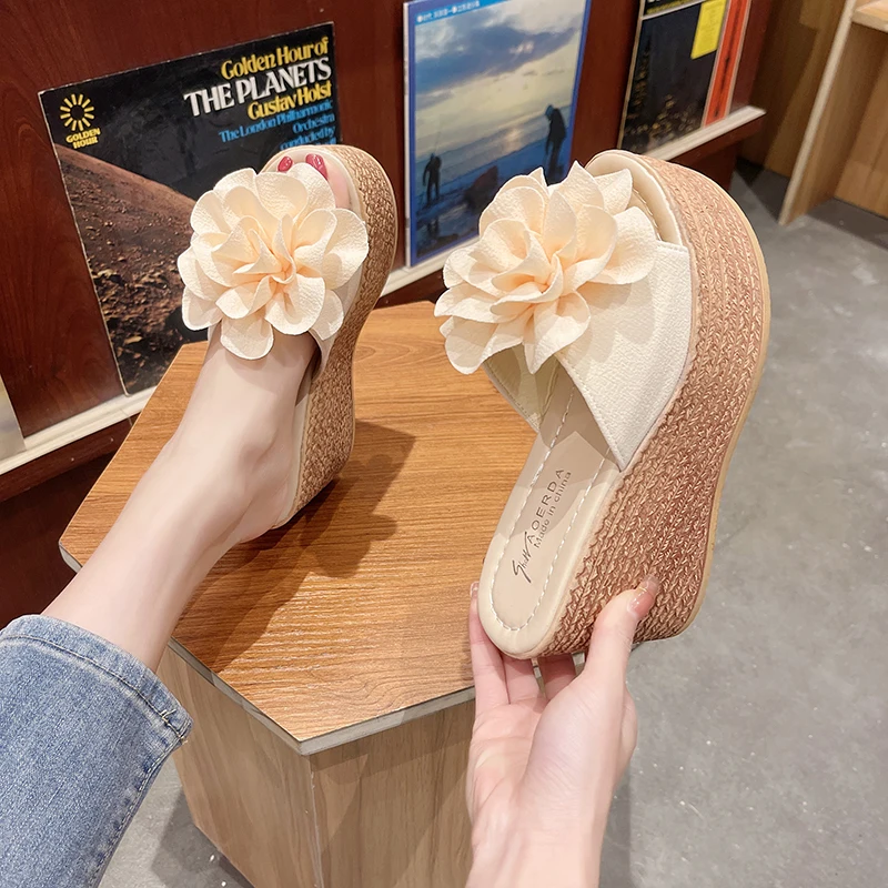 

Women Slippers Sweet Women Open Toes Summer Shoes High Heel Slippers Women Slides Flowers Platform Wedges Shoes Woman