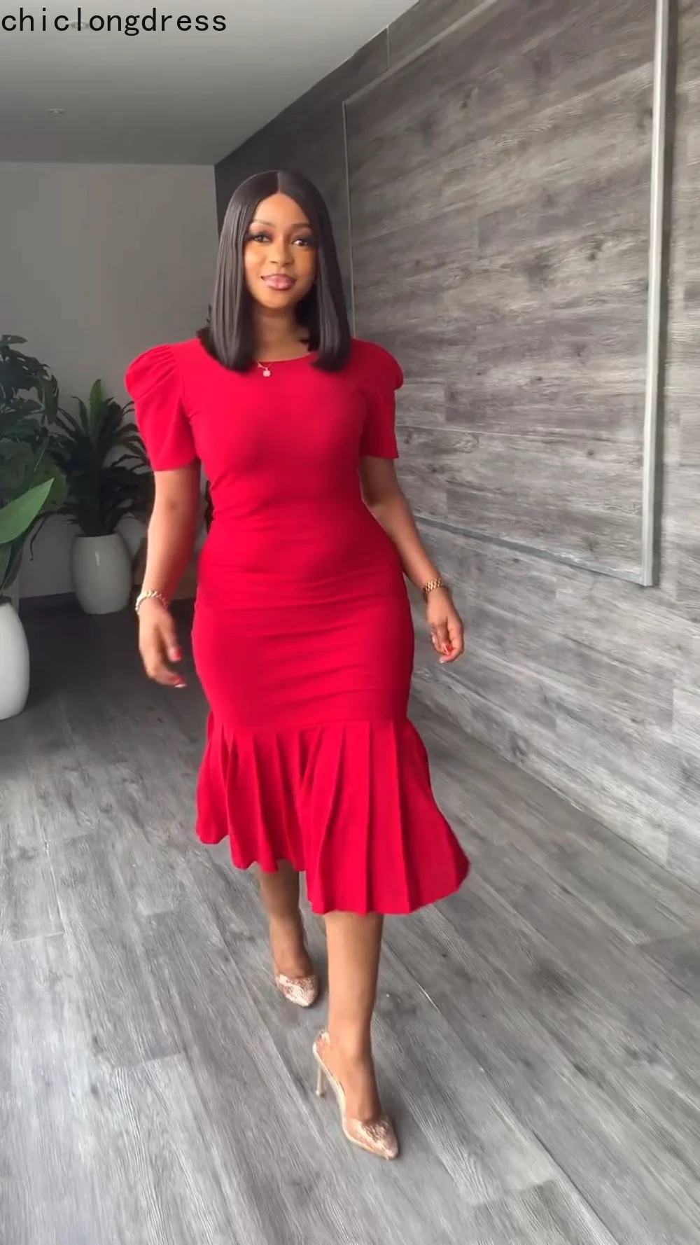 

Женское плиссированное платье-русалка, элегантное офисное платье-карандаш с круглым вырезом и коротким рукавом, весна-лето