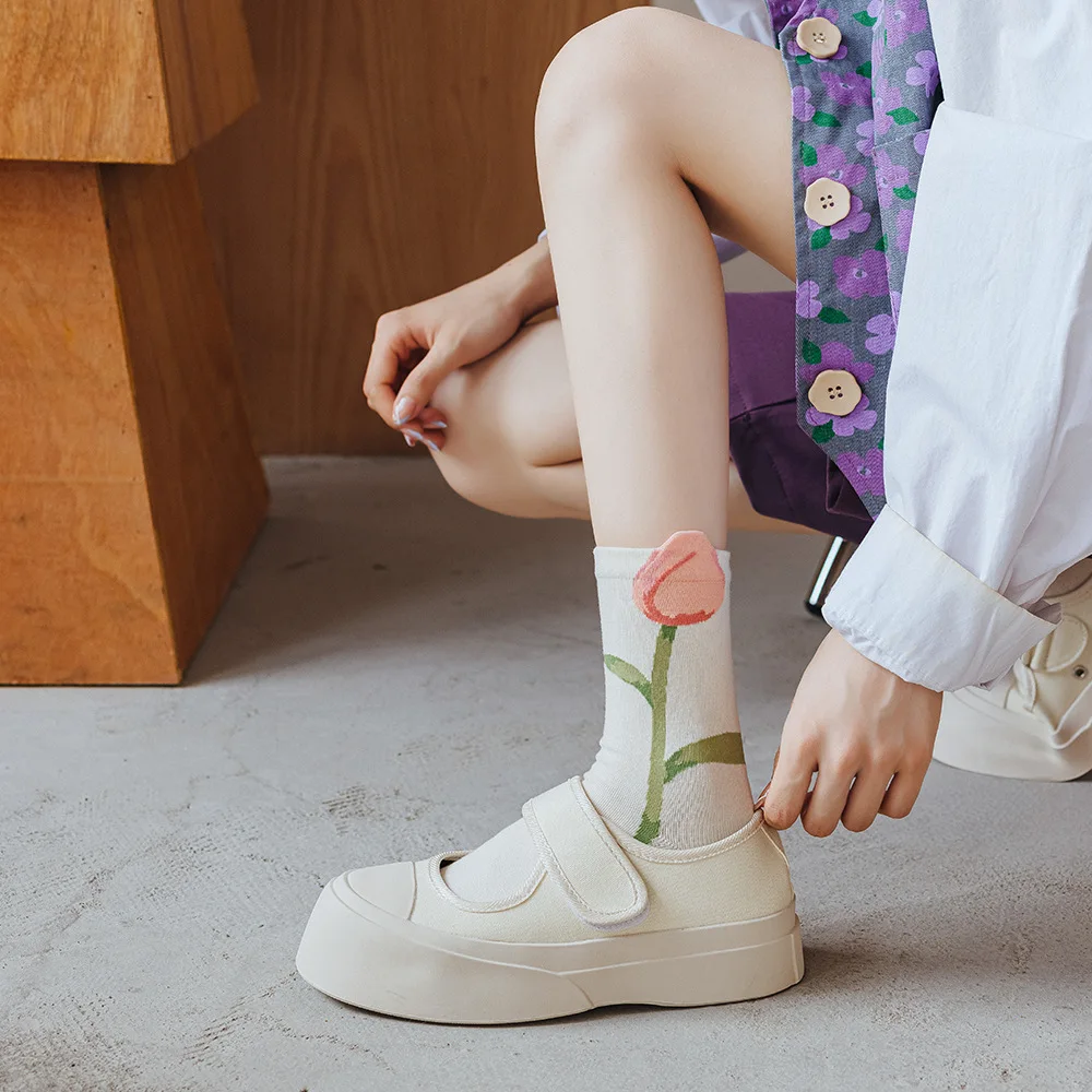5 Pairs Women Sock Cotton for Autumn Winter Fashion Flower Design 2022 New Arrival Leather Shoes Socks