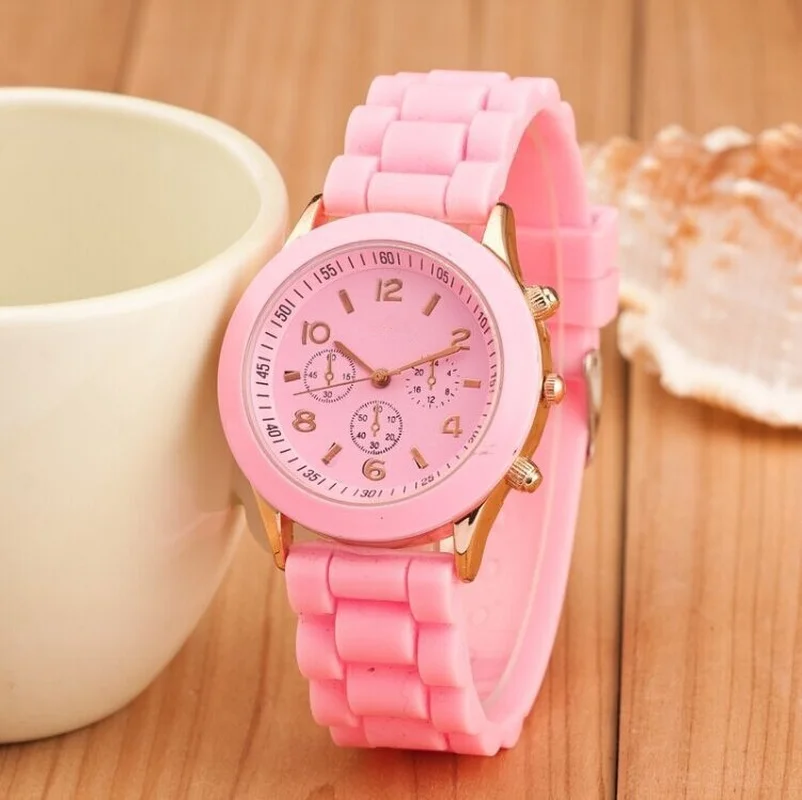 

Relogio Feminino New Fashion Casual Ladies White Silicone Geneva Quartz Watch Ladies Sports Digital Watch Holiday Gift Aesthetic
