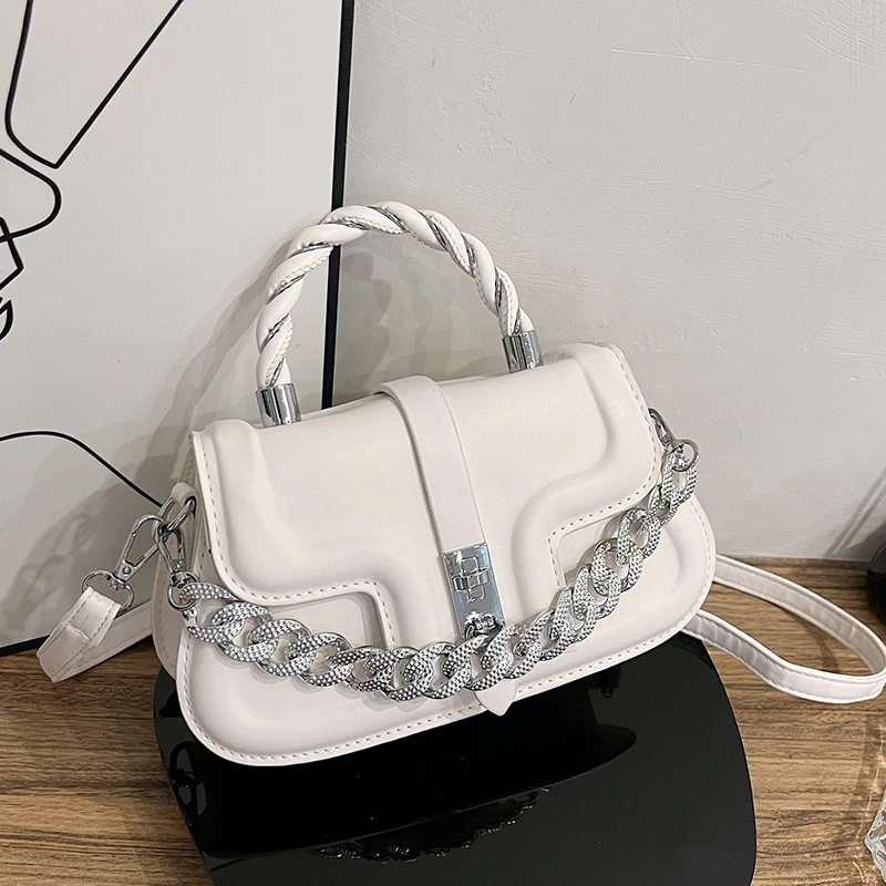 

Модные брендовые дизайнерские сумки и кошельки, женская сумка через плечо, новинка 2022, серебристая сумка-мессенджер на цепочке высокого кач...