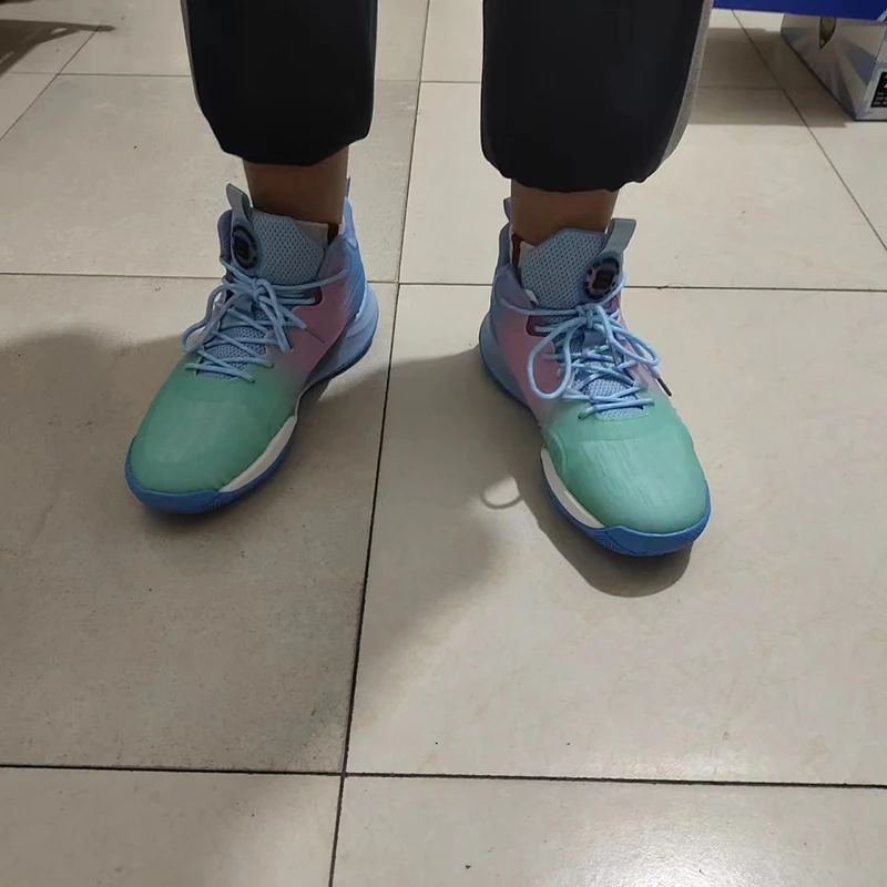 Luminous Basketball Shoes For Men And Women With New Color Matching Friction Noise Non-slip Wear-resistant Large Size