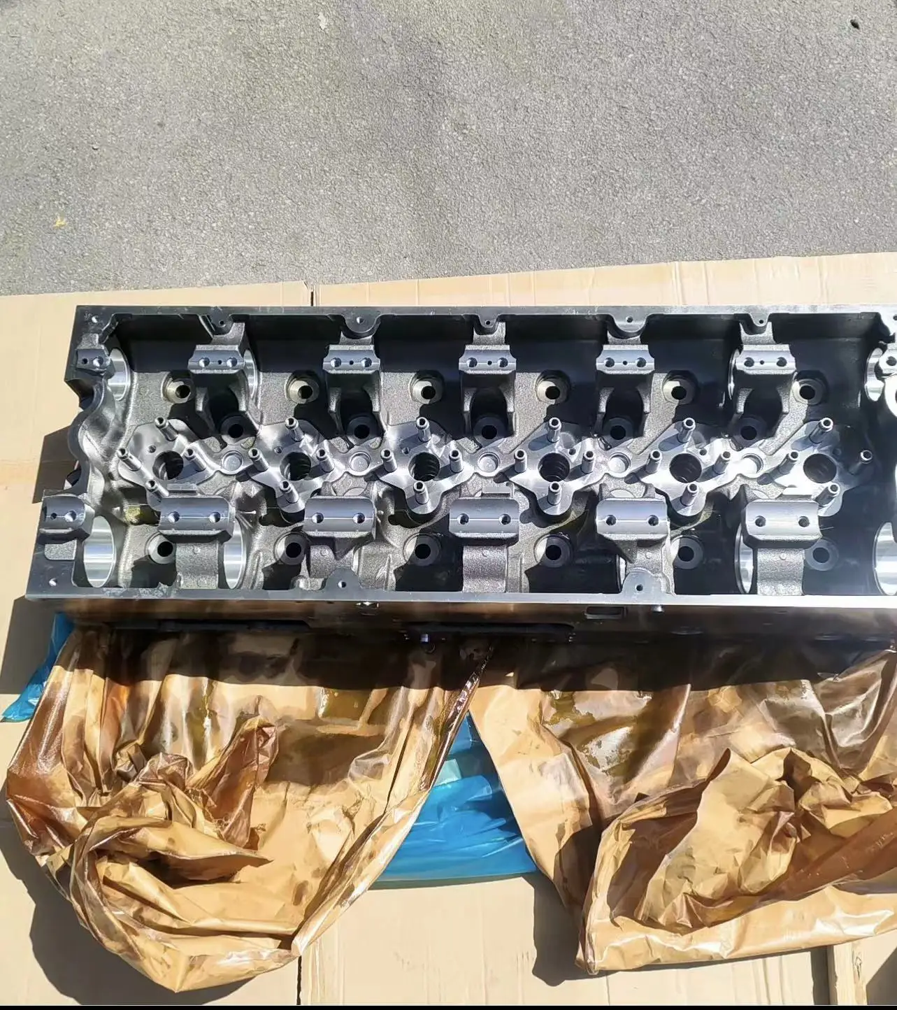 Запасные части 310-4287 310-4450 438-6011 541-3784 для QSX15 KTA19 KAT50 головки блока цилиндров Cummins