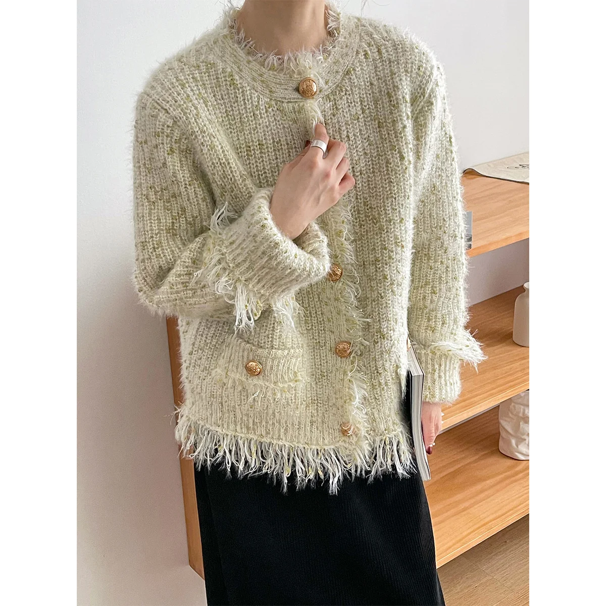 

Женская приталенная трикотажная куртка с кисточками, зима 2022, простая трикотажная одежда с золотыми блестками, свитер, пальто