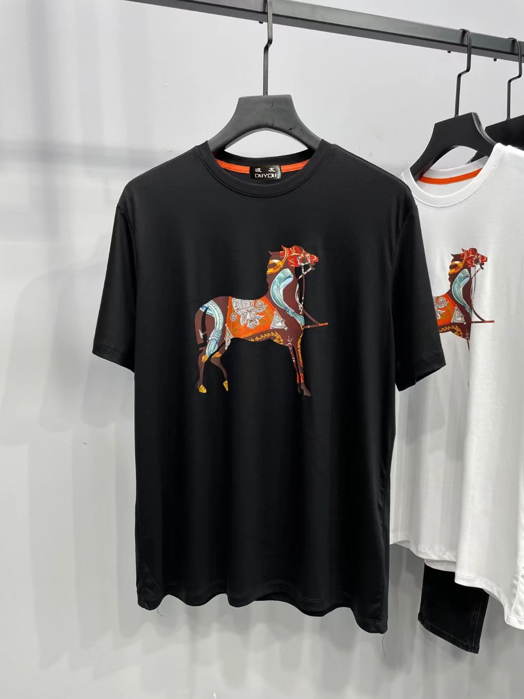 

Cotton T-shirts with Horse Print Summer Short Tee Shirt Men Brand Clothing Comfortable High Quality Male T Shirt dy51491