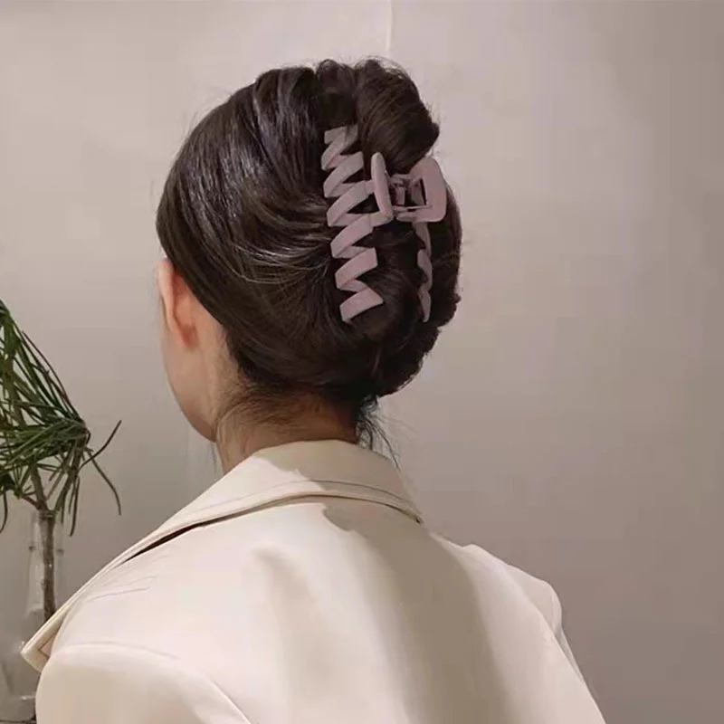 Женские крупные заколки для волос в Корейском стиле элегантные матовые