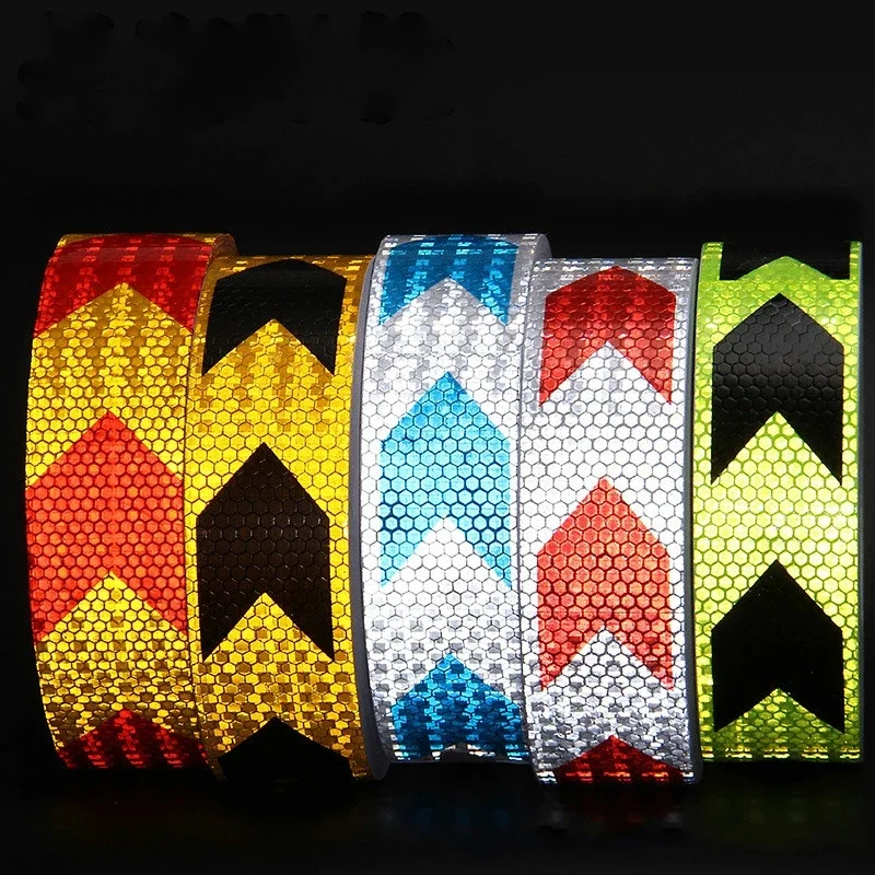 

Светоотражающая лента со стрелками, 5 см x 300 см