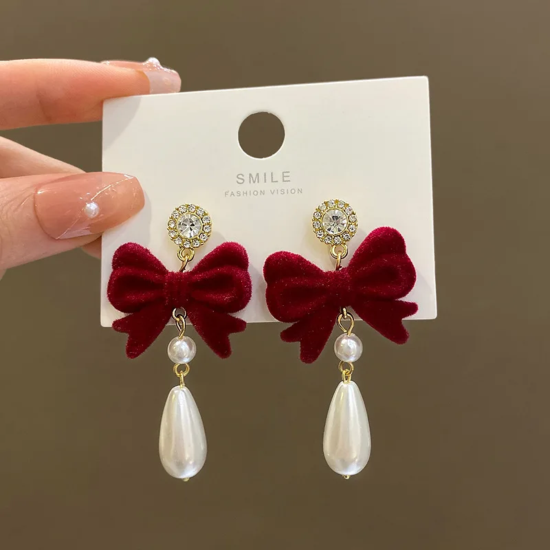 

New French Vintage Velvet Bow Tie Earrings for Women High Quality Fashion Simple Design Wine Red Black Earrings Popular Jewelry