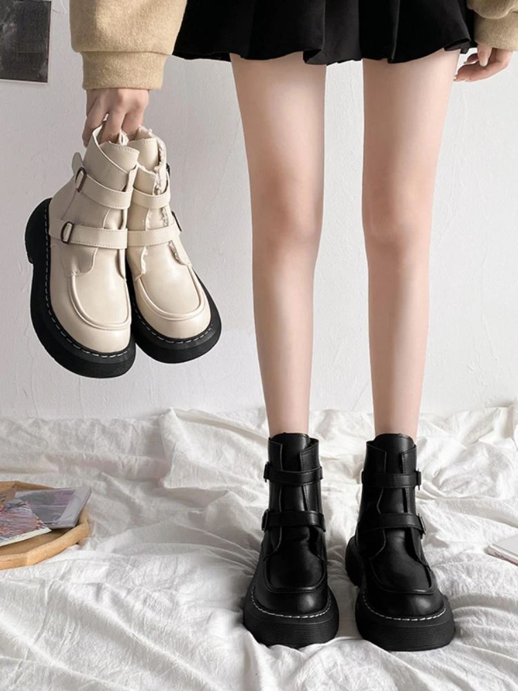 

Pure Color Flat Platform Boots Women Non Slip Casual Slim Ankle Boots Korean Style Thick Sole Short Shoes 2022 Autumn Design