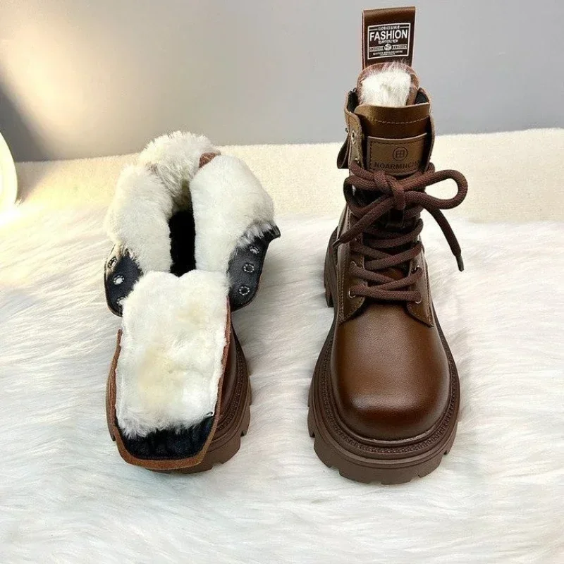 Ботинки женские классические на платформе и высоком каблуке