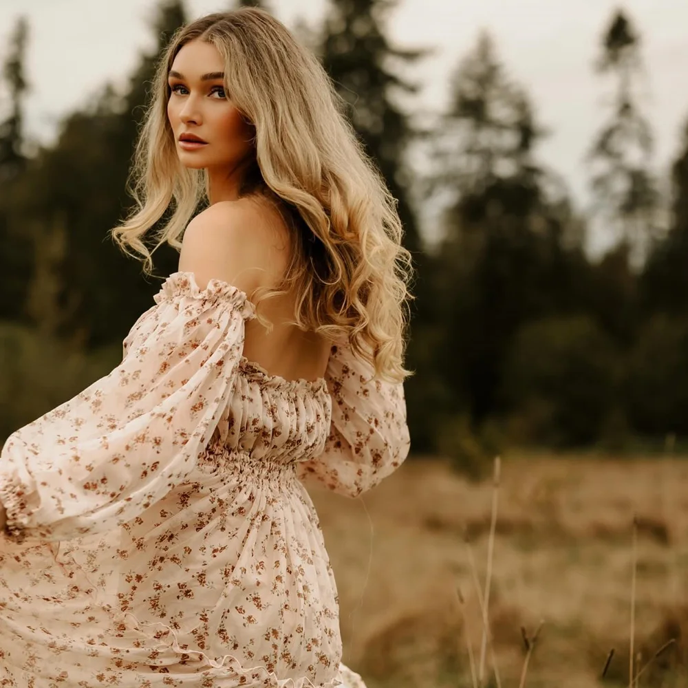 Милое платье для беременных шифоновое с цветочным принтом на одно плечо