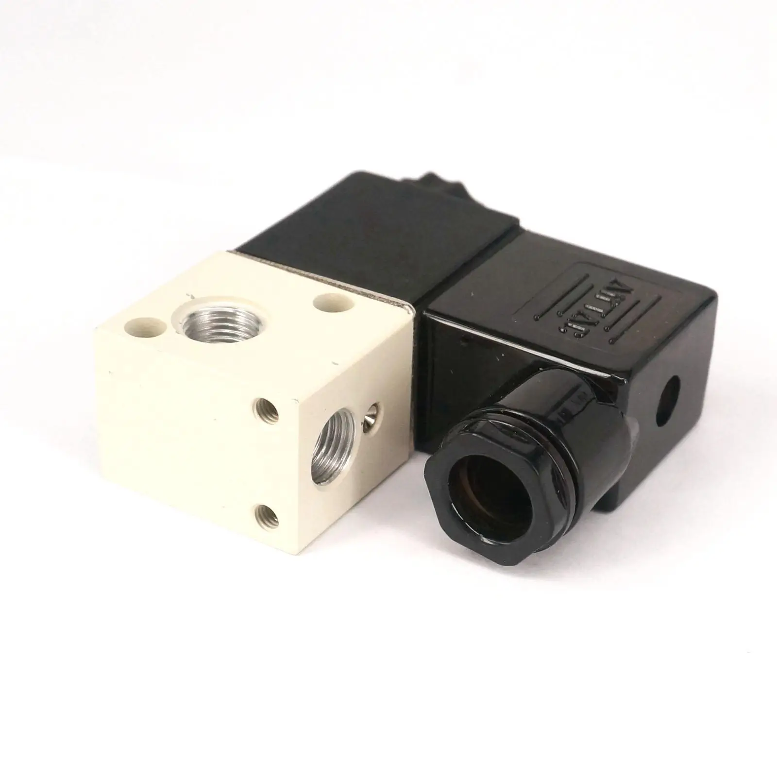 AC220V 3V1-06 3 порта 2 положения 1/8 &quotBSP нормально закрытый соленоидный воздушный