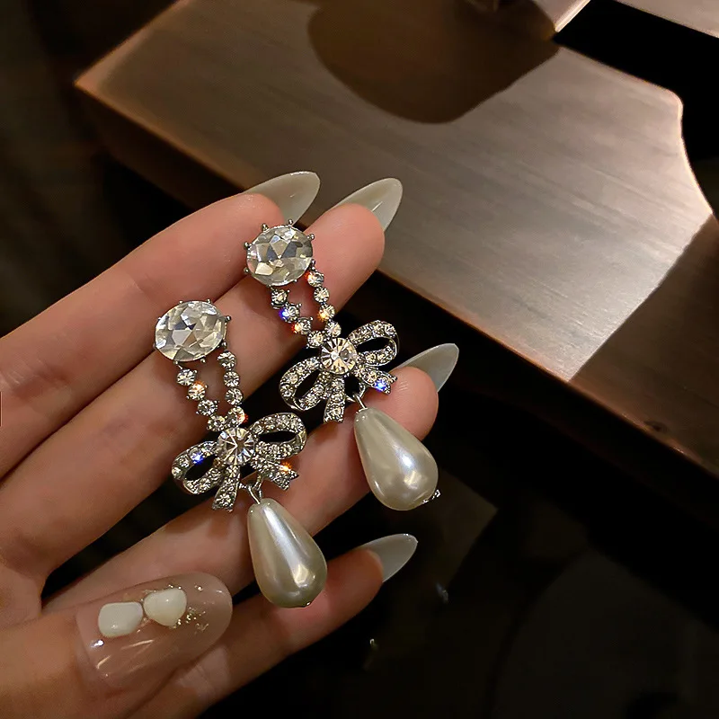 

Korean Style Bowknot Crystal Dangle Earrings for Women Pearl Earrings Weddings Party Jewelry Accessories